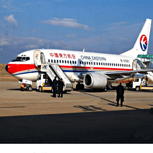 玉林福绵空运公司航空快运业稳步发展的原因是什么？
